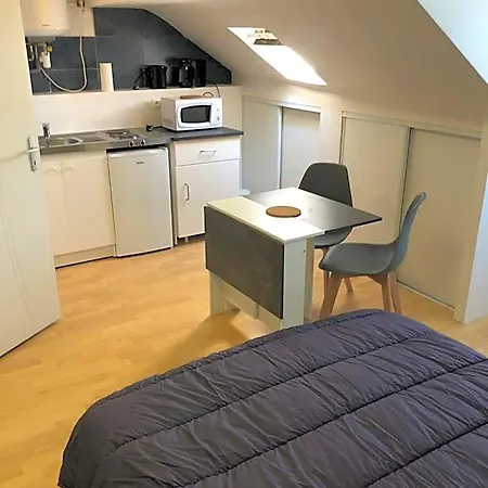 מלון דירות Le Continental 2*